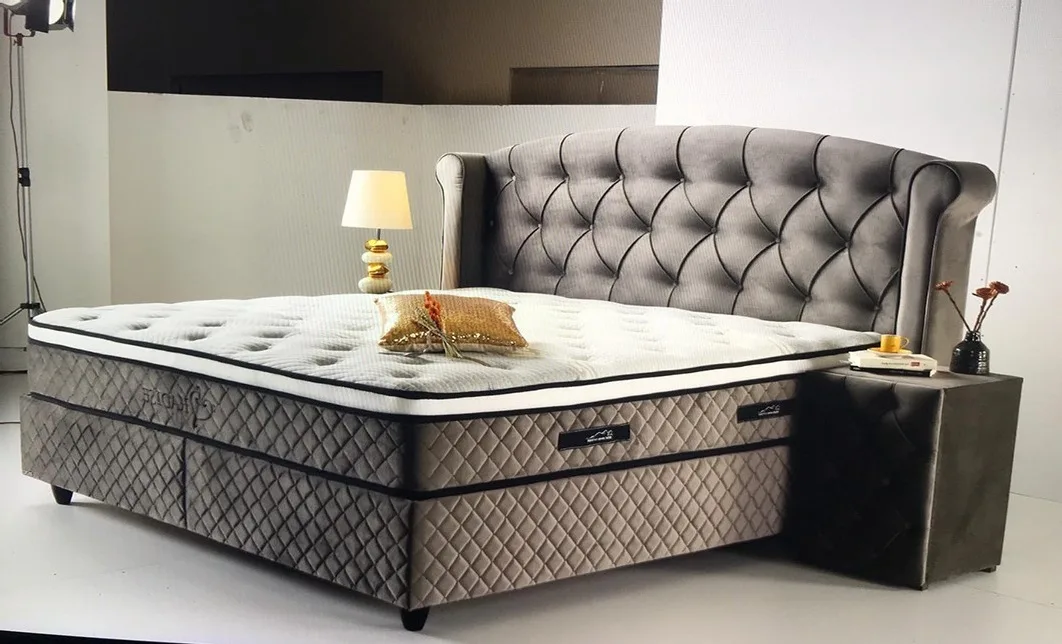 Dulap personalizat cu uși MDF și configurare 3,6m